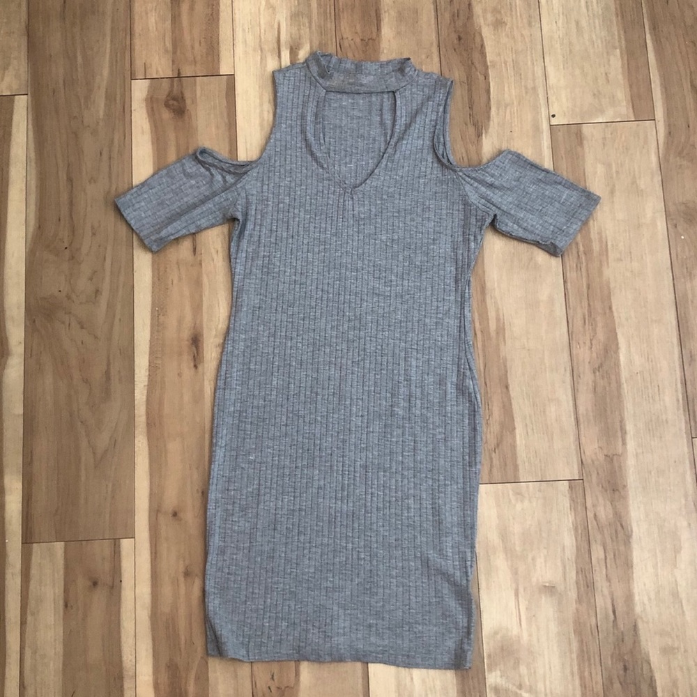 LIKE NEW Grey Cold Shoulder mini Dress